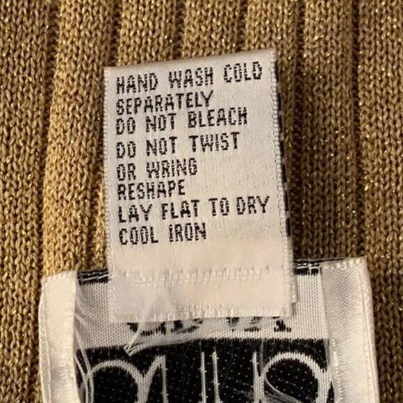 Anna Gray Small Silk Blend Sparkly Gold Scoop Neck Long Sleeve Strechy Sweater - Picture 6 of 6